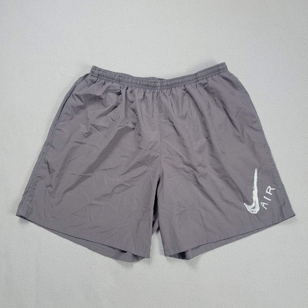 Nike Athletic Shorts Men's Size Large Brown Spandex Polyester Hiking Outdoors